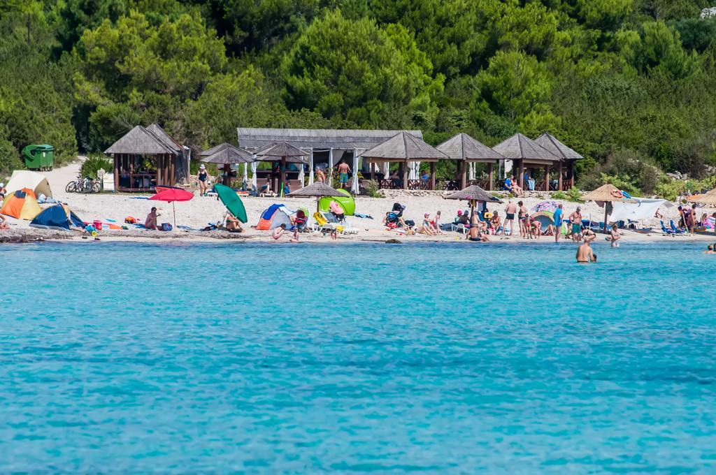 Hotel Maxim Božava Eksteriør billede